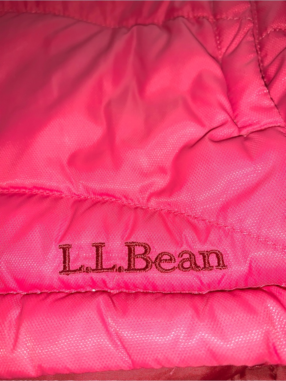 LL Bean Reversible Down Vest Raspberry Cranberry - Picture 2 of 7